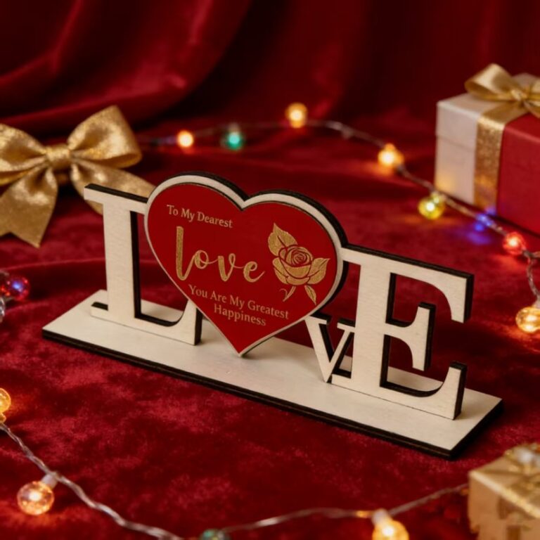 Holidays, gifts Valentine's Day Gift Wooden Ornament Anniversary Couple