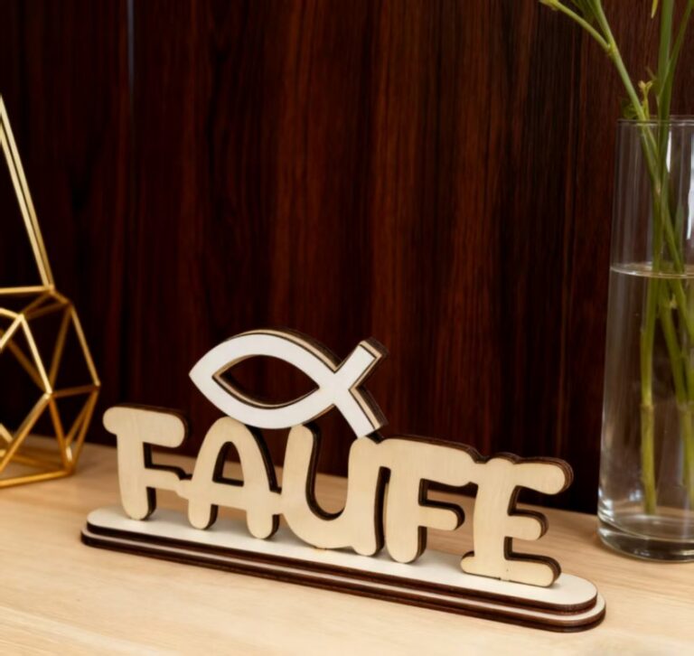 Holidays, gifts Easter Wooden Letter Sign Ornament